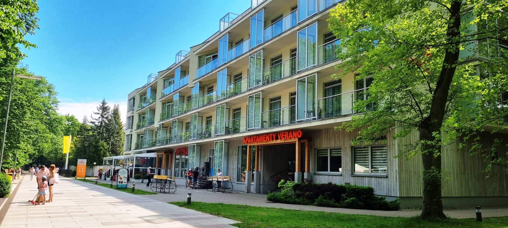 Centre de santé Salles de loisirs Appartements Mer Baltique Réhabilitation de Kolobrzeg en Pologne
